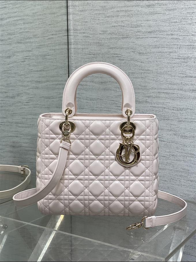 2026 700815164442302